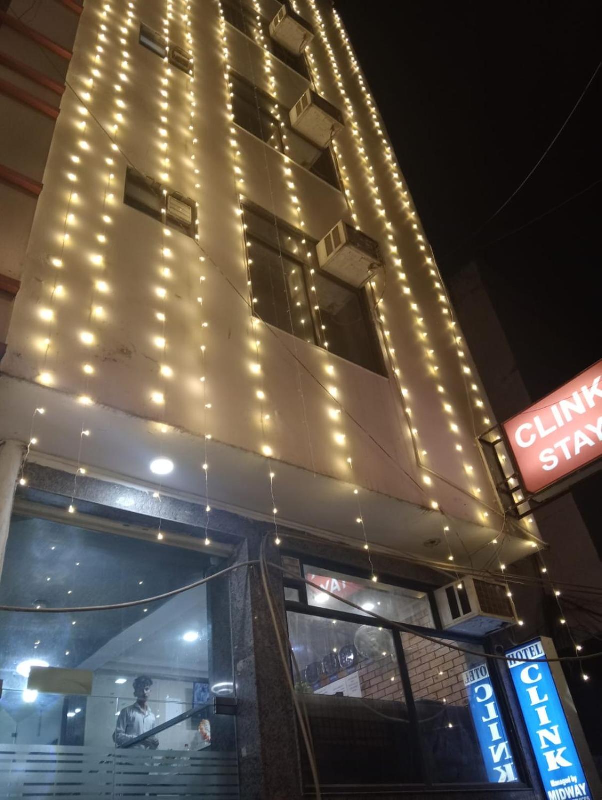 Hotel Clink New Delhi Airport エクステリア 写真